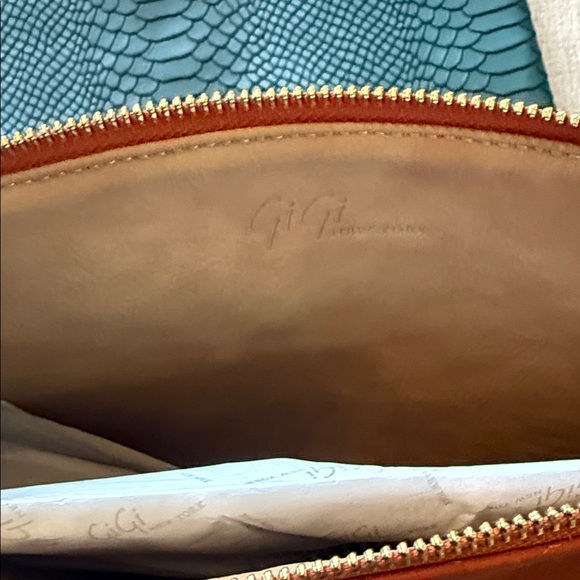 Gigi Newyork Women's Clutch Bag Set - Teal, Green, and Burnt Orange - Picture 6 of 11